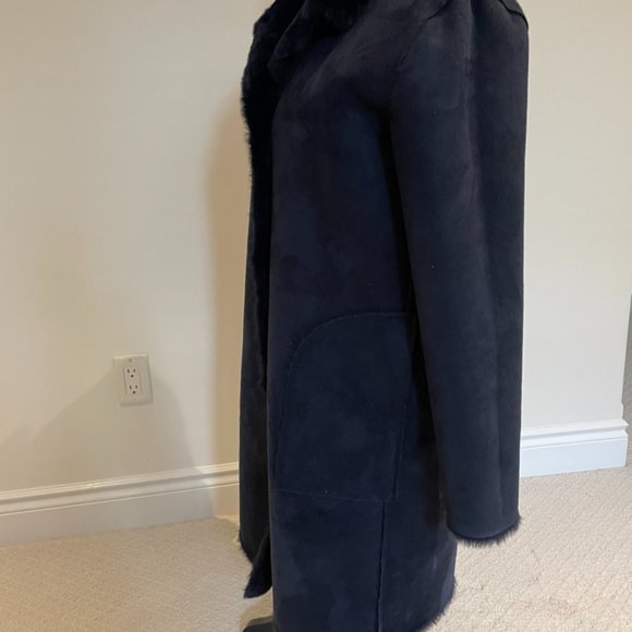 Luxurious Velvet by Graham and Spencer Faux Fur Coat - Reversible - Picture 6 of 10